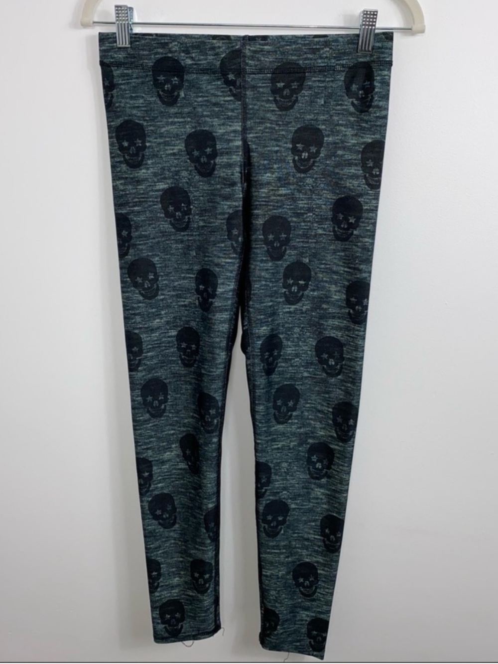 Terez Scull Leggings Pants Women’s Size M  Yoga Gym - read!!